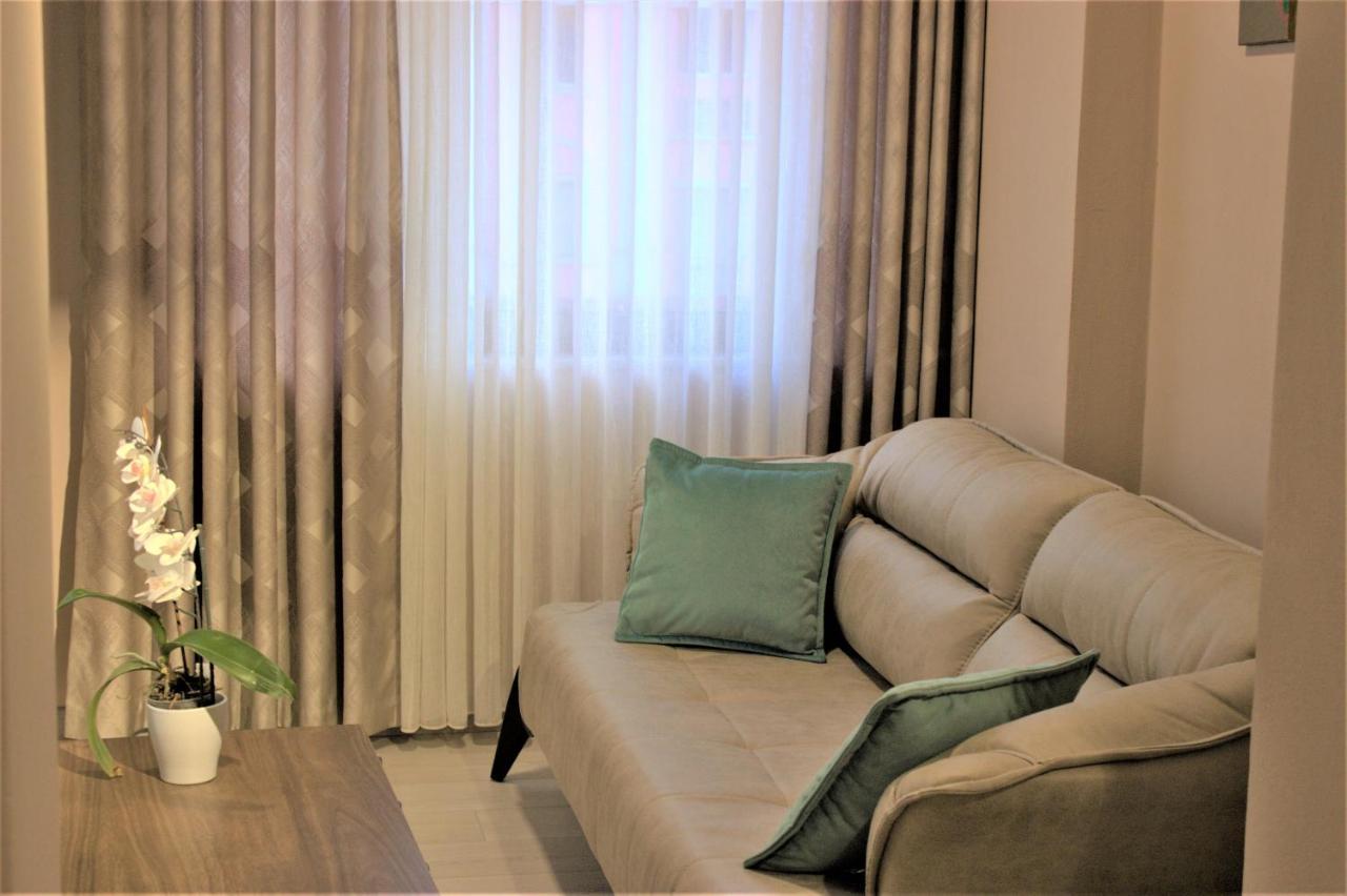 Bliri Executive Suite ティラナ エクステリア 写真